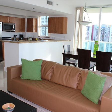 Lyx Suites At One Broadway In Brickell Miami Eksteriør bilde