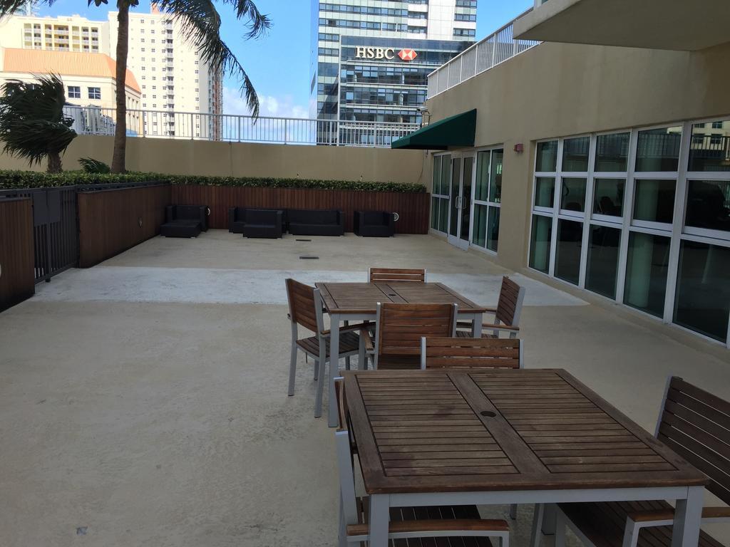 Lyx Suites At One Broadway In Brickell Miami Eksteriør bilde