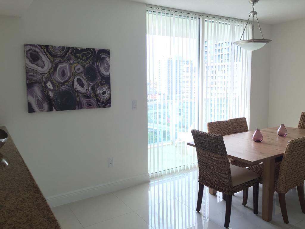 Lyx Suites At One Broadway In Brickell Miami Eksteriør bilde