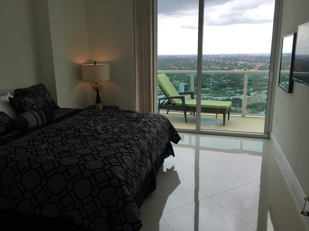 Lyx Suites At One Broadway In Brickell Miami Eksteriør bilde