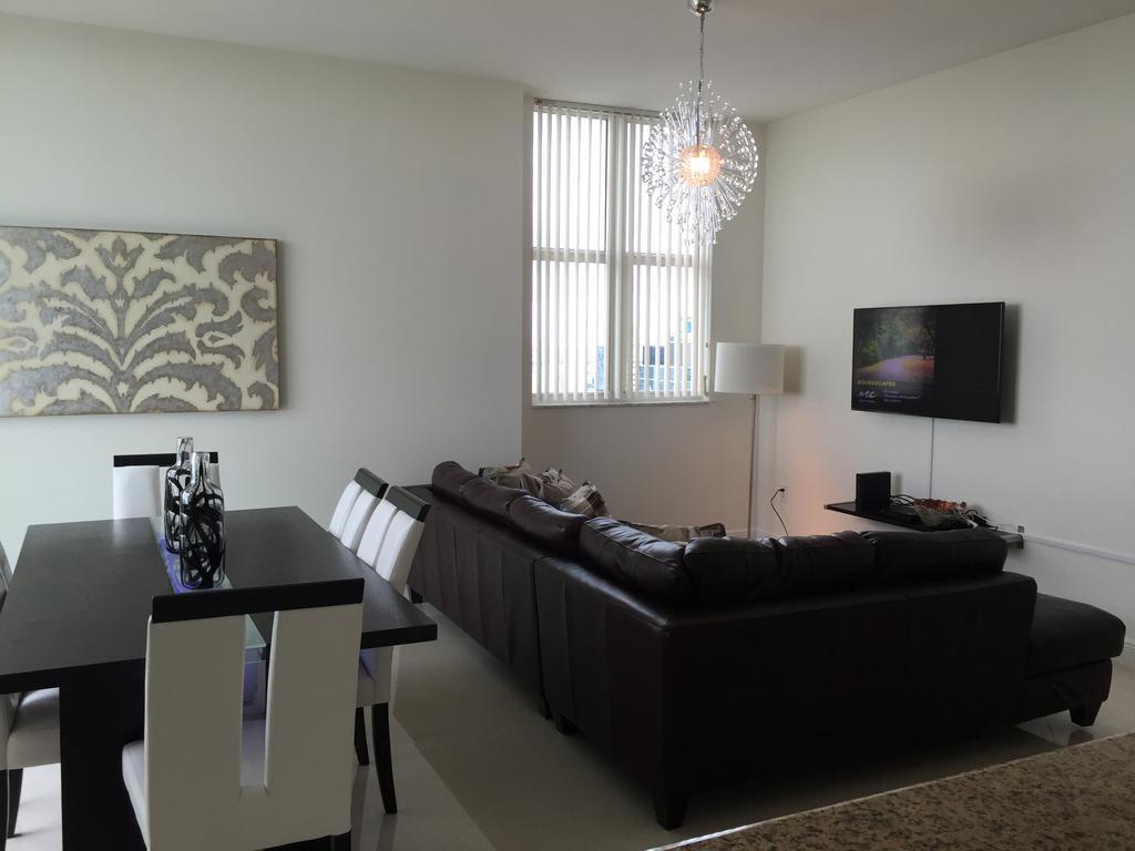 Lyx Suites At One Broadway In Brickell Miami Eksteriør bilde