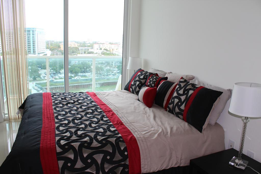 Lyx Suites At One Broadway In Brickell Miami Eksteriør bilde