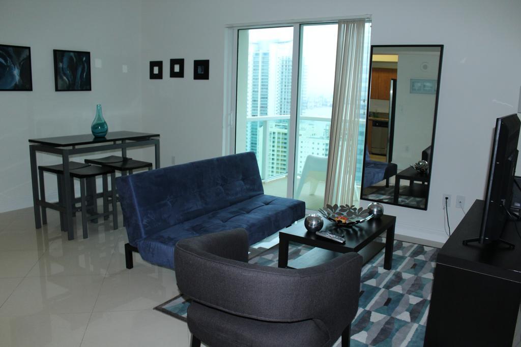 Lyx Suites At One Broadway In Brickell Miami Eksteriør bilde
