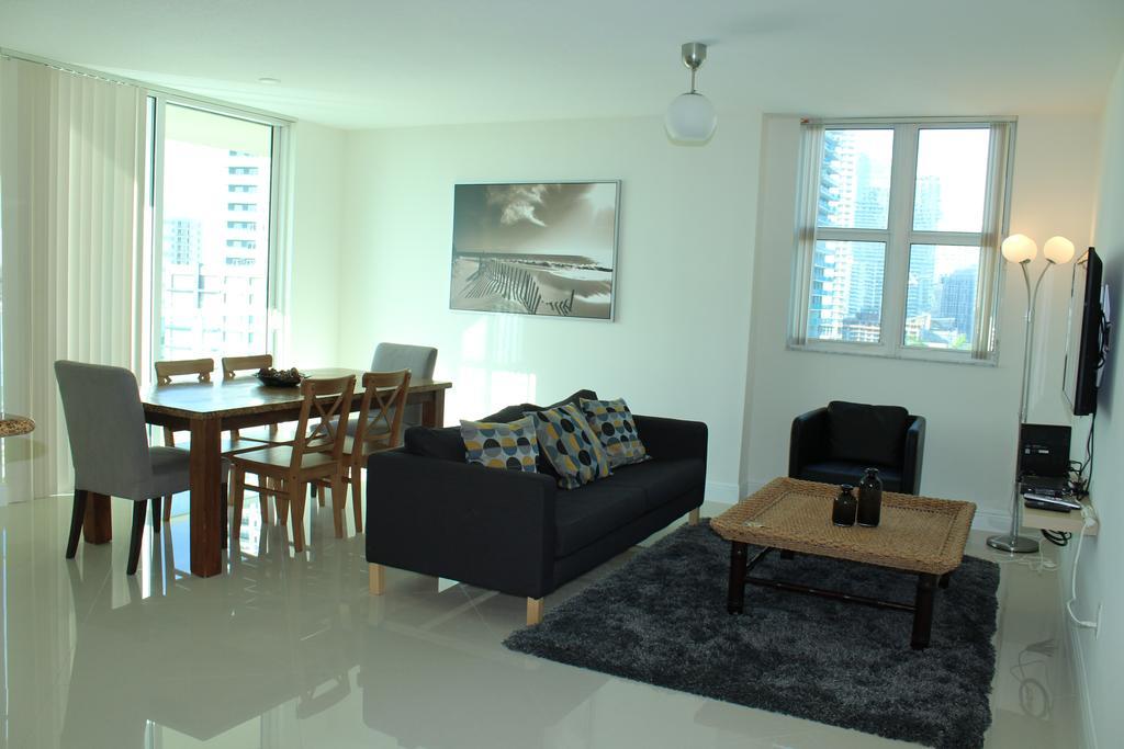 Lyx Suites At One Broadway In Brickell Miami Eksteriør bilde